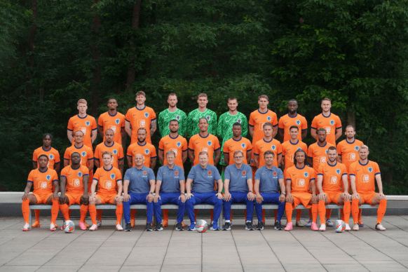 克里斯蒂揭,秘高压环境,中的成长历,90vs体育首页,即时比分,比分直播,足球比分直播,90vs官网