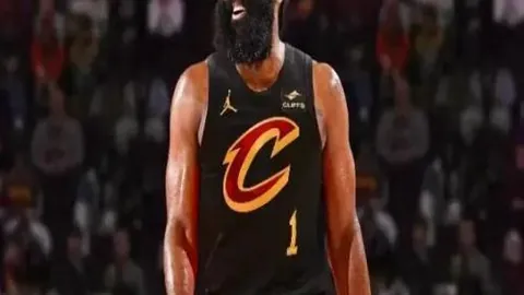 克里斯蒂揭秘高压环境中的成长历程